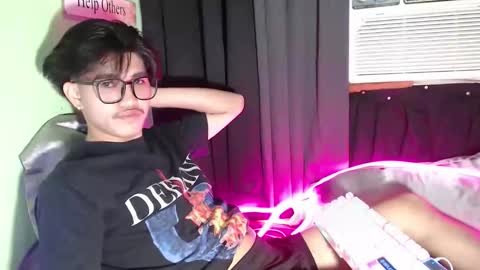 primekiannx_ online show from February 13, 9:04 am