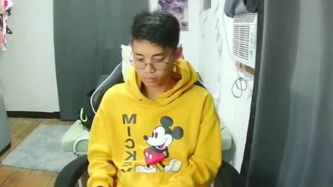 prince_harrison online show from April 23, 3:03 pm