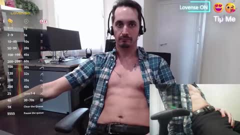 Riffraff online show from October 11, 10:41 am