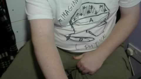 Snapshot of princezuko69 chatting on October 20, 1:42 am princezuko69 online show from October 20, 1:42 am
