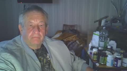 projectorepson online show from April 21, 6:47 pm