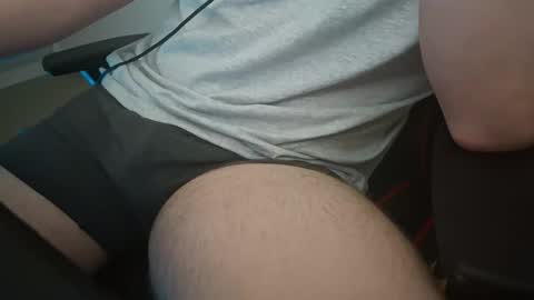 pryli27 online show from April 7, 1:49 am