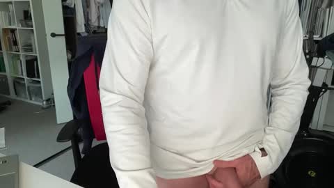 puffiest online show from October 31, 7:39 pm