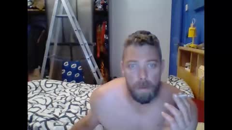 pug2222 online show from September 15, 10:33 pm