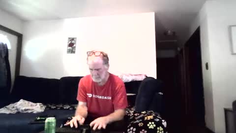 Snapshot of pussy_licker0127 chatting on October 8, 6:01 pm Mark online show from October 8, 6:01 pm