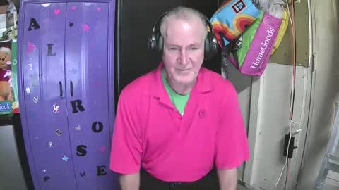 Snapshot of pussy_licker0127 chatting on January 9, 5:43 pm Mark online show from January 9, 5:43 pm