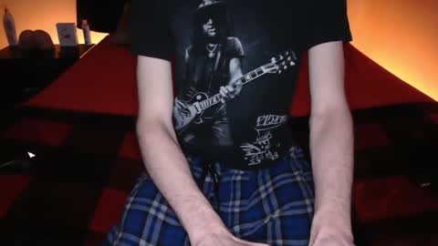 pussylover2182 online show from January 7, 5:01 am