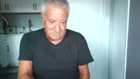 Jim online show from October 28, 12:24 am