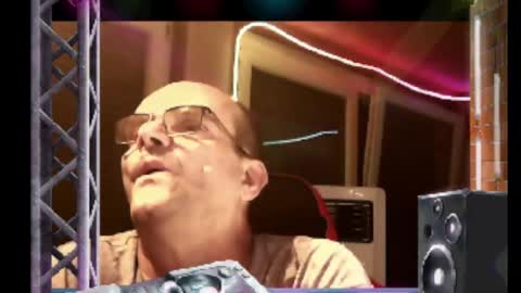 dj mike online show from October 3, 10:15 pm