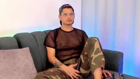 rabbitmatch online show from April 15, 6:13 am