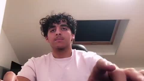 raes online show from December 4, 7:56 pm