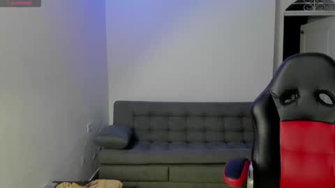 ragnar_lothbrok77 online show from March 9, 12:48 am