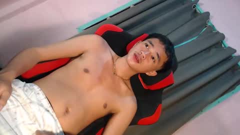 rain online show from April 7, 4:51 pm