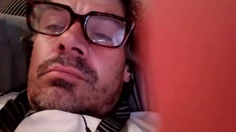 Snapshot of randallcody15 chatting on February 14, 10:37 pm randallcody15 online show from February 14, 10:37 pm