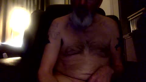 Snapshot of rando56 chatting on October 22, 11:47 am Randy online show from October 22, 11:47 am