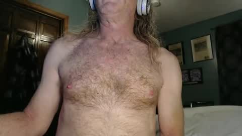 Snapshot of ranger510 chatting on January 4, 3:07 am Ranger510 online show from January 4, 3:07 am
