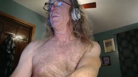 Snapshot of ranger510 chatting on December 5, 2:42 am Ranger510 online show from December 5, 2:42 am