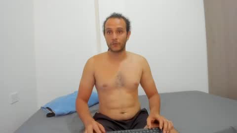 rastabigd420 online show from April 12, 2:59 am