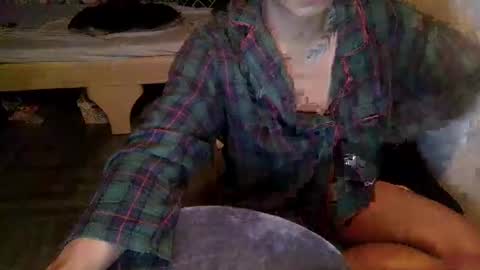 ryan cheng online show from June 6, 9:32 pm