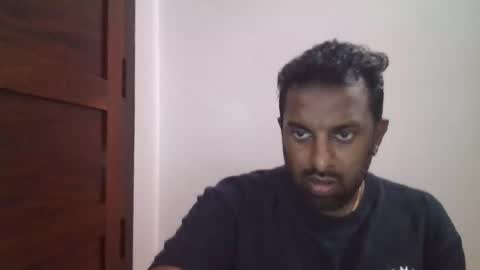 raul2k2 online show from April 18, 7:58 pm