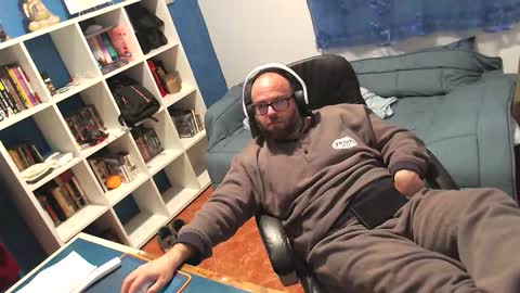 ravingr3d3 online show from February 23, 11:50 pm