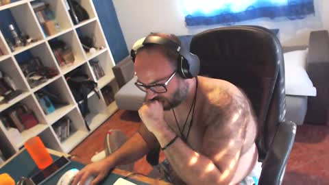 Snapshot of ravingr3d3 chatting on October 3, 3:39 pm ravingr3d3 online show from October 3, 3:39 pm