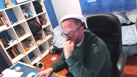 ravingr3d3 online show from February 17, 5:01 pm