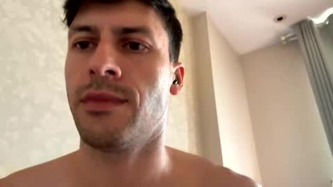 rawdr3 online show from December 18, 7:15 am