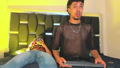 Rayn online show from April 15, 7:58 pm