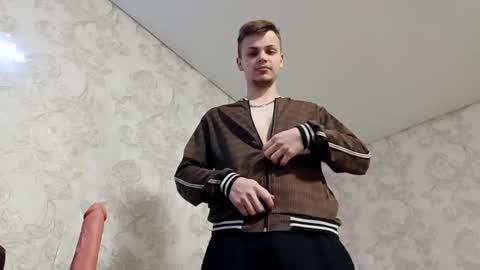 RayMartino online show from February 18, 6:04 am