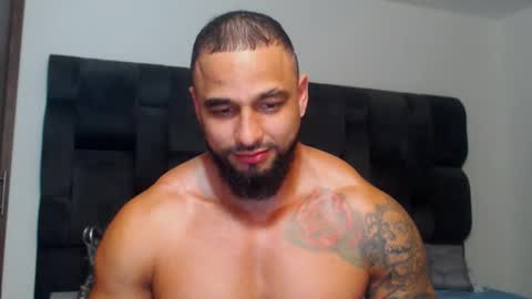 RAYMON VITALE online show from March 7, 12:41 am