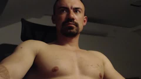 Master Ray online show from April 27, 7:19 pm