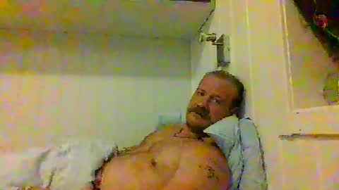 real_viking1 online show from October 1, 9:08 pm