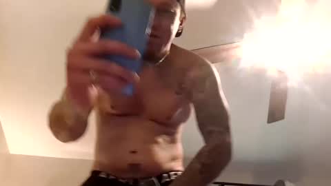 recka810 online show from September 30, 12:53 pm