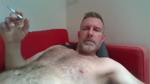 Red online show from January 7, 9:32 am