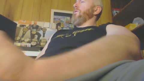 Snapshot of redhead4fun chatting on February 4, 12:19 am theredhead4fun online show from February 4, 12:19 am