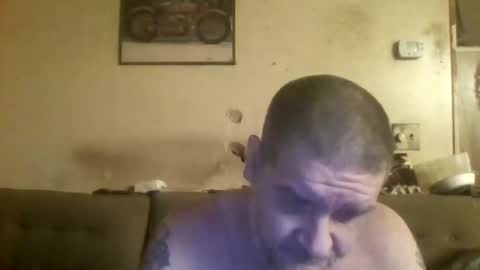 redmud3 online show from April 18, 7:40 pm