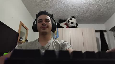 RedsoulReaver online show from September 22, 5:18 am