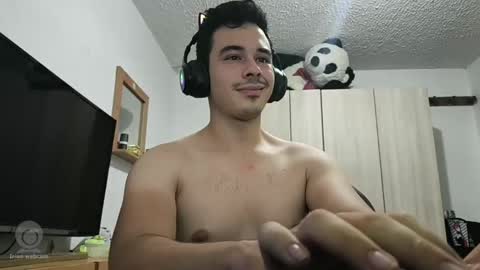 RedsoulReaver online show from October 11, 5:33 am