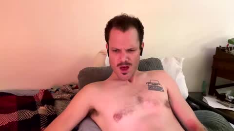 Reed Thomas online show from December 9, 6:13 am