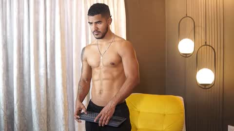 Reik online show from November 11, 12:21 pm