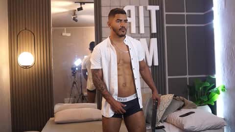 Reik online show from November 8, 12:52 pm