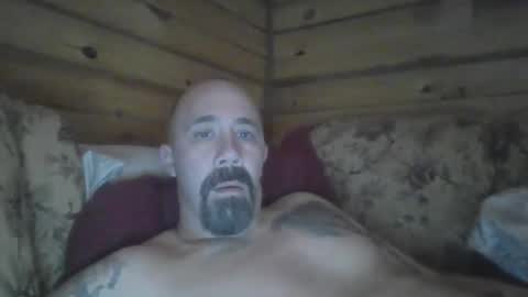 Snapshot of remington543 chatting on January 26, 4:20 am remington543 online show from January 26, 4:20 am