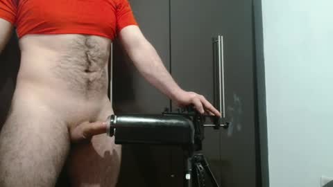 remy_chaw_ online show from December 11, 9:32 am