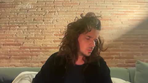 Renzo online show from April 5, 12:52 am