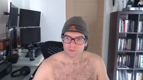 resinasa4 online show from April 6, 6:42 pm