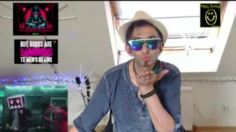 revilo80 online show from June 14, 3:36 pm