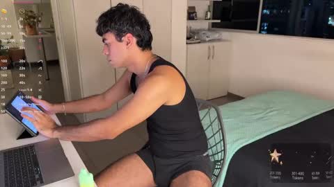 oliver online show from December 3, 3:56 am