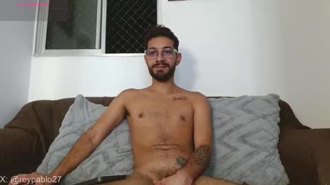 REY PABLO Independent online show from November 22, 2:33 am