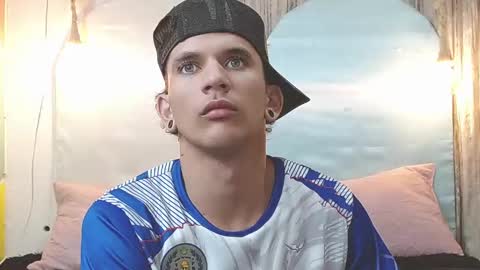 rich and kitty  online show from December 15, 4:20 am